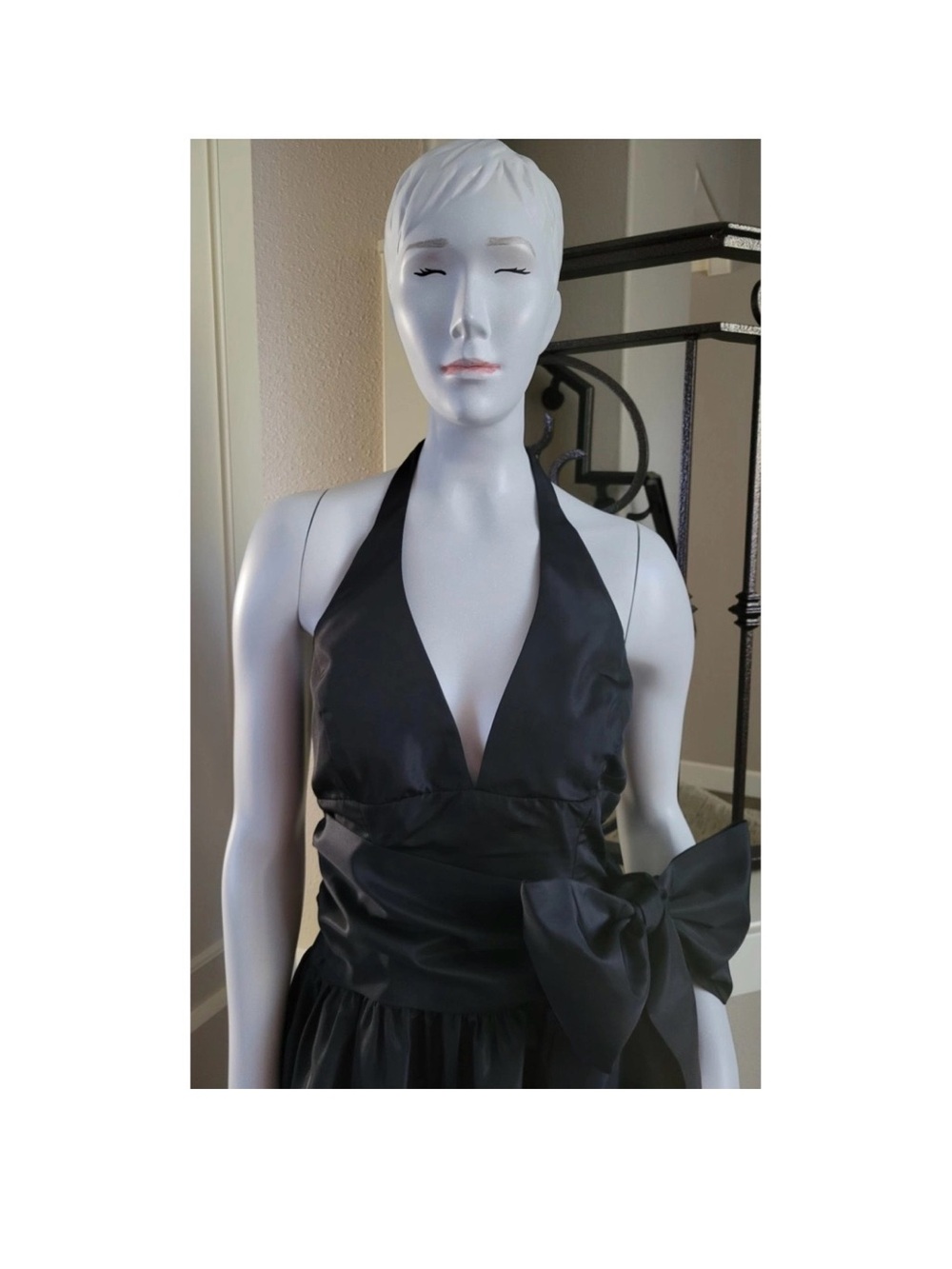 Valentino Halter Black Dress 🖤 - Picture 3 of 5